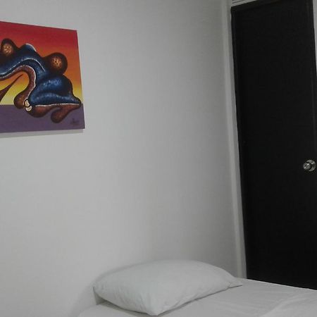 Bulerias Hotel Меделин Екстериор снимка