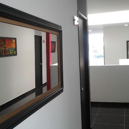 Bulerias Hotel Меделин Екстериор снимка