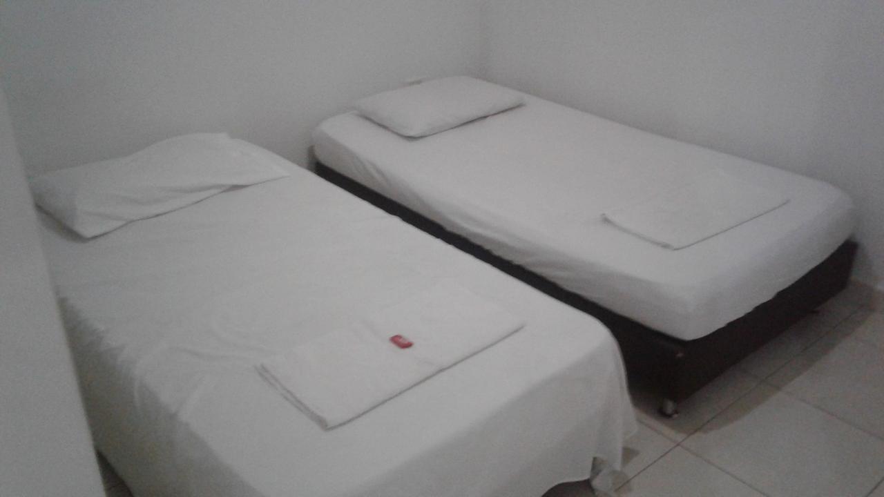 Bulerias Hotel Меделин Екстериор снимка