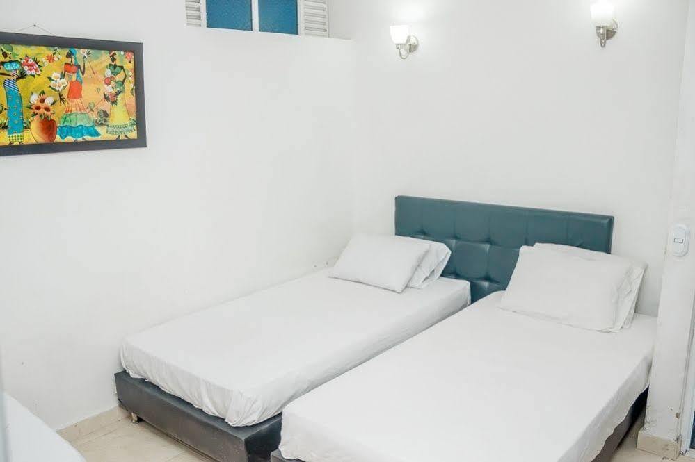 Bulerias Hotel Меделин Екстериор снимка